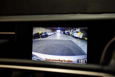 2014 Lexus IS 300h - Thumbnail