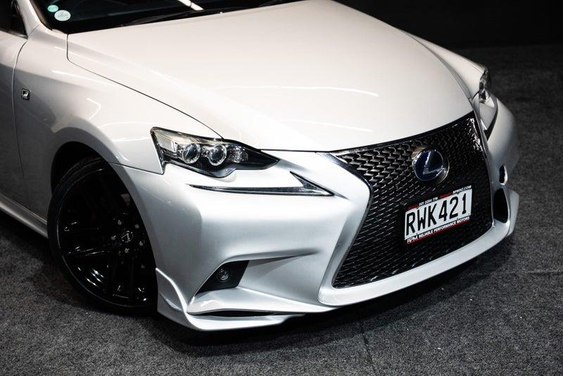 2014 Lexus IS 300h