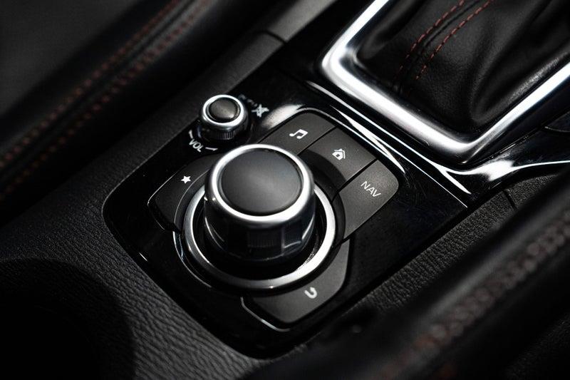 2014 Mazda Axela