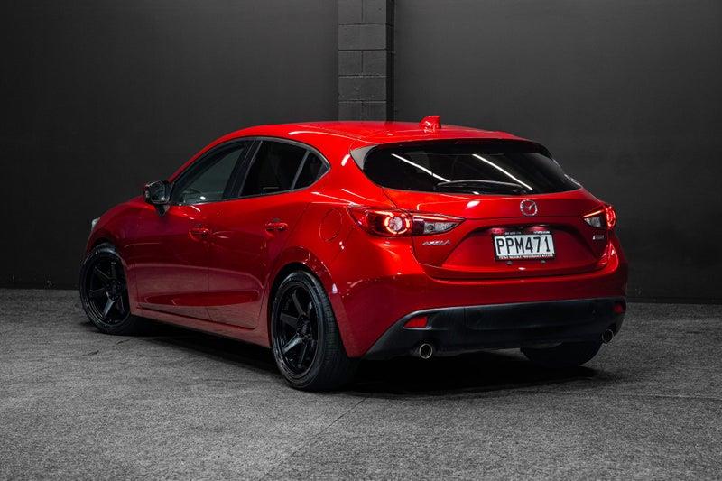 2014 Mazda Axela