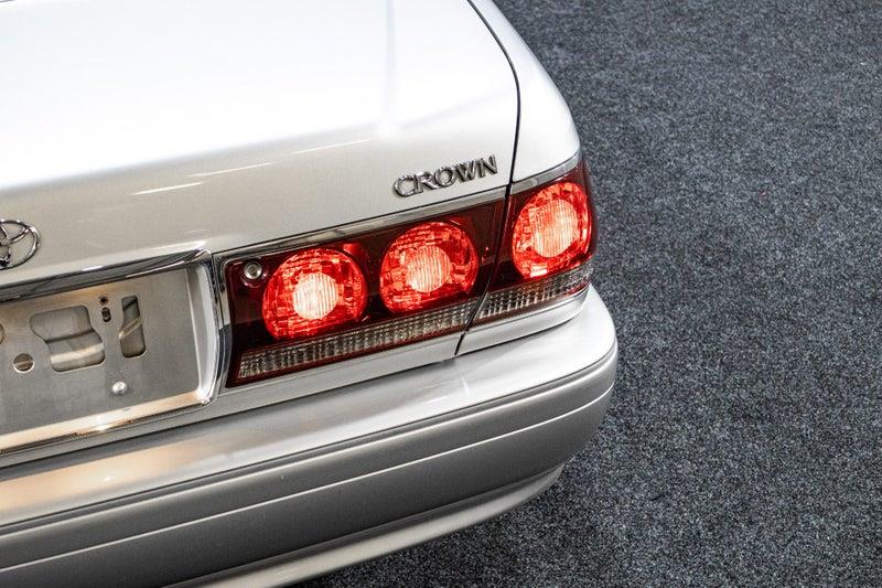 2002 Toyota Crown