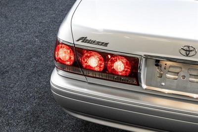 2002 Toyota Crown - Thumbnail