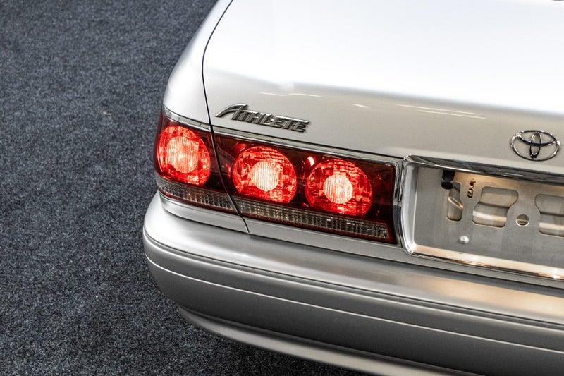 2002 Toyota Crown