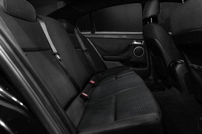 2010 Holden Commodore - Thumbnail