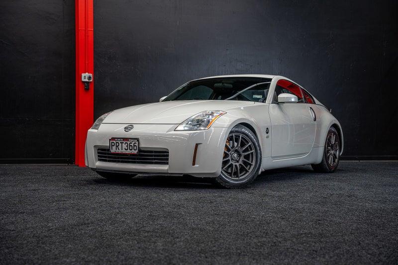 2005 Nissan Fairlady