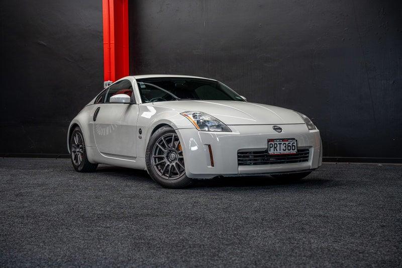 2005 Nissan Fairlady