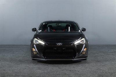 2015 Toyota 86GT - Thumbnail