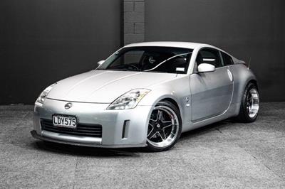 2004 Nissan Fairlady