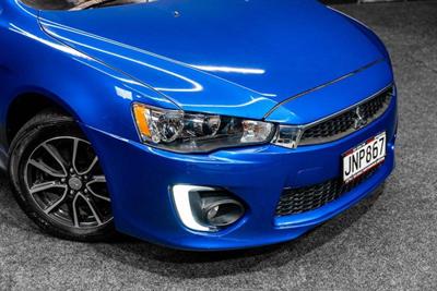 2016 Mitsubishi Lancer - Thumbnail