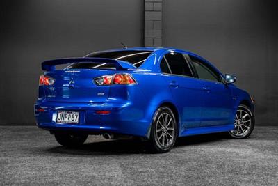 2016 Mitsubishi Lancer - Thumbnail