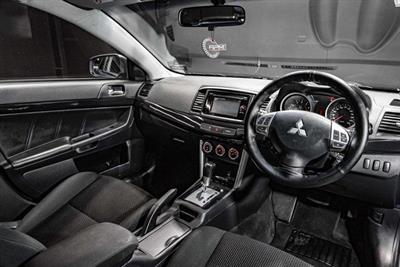 2016 Mitsubishi Lancer - Thumbnail