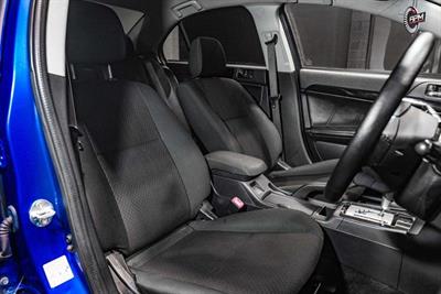 2016 Mitsubishi Lancer - Thumbnail