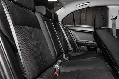 2016 Mitsubishi Lancer - Thumbnail