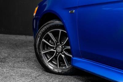 2016 Mitsubishi Lancer - Thumbnail