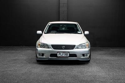 2001 Toyota Altezza - Thumbnail