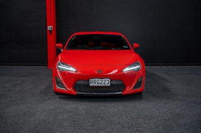 2012 Toyota 86 - Thumbnail