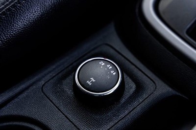 2016 Holden Colorado - Thumbnail