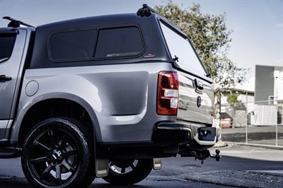 2016 Holden Colorado - Thumbnail