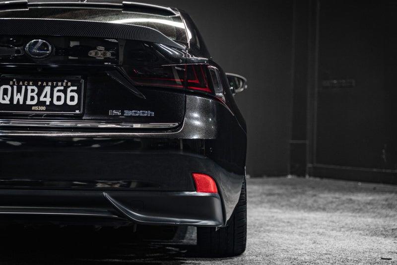 2015 Lexus IS 300h