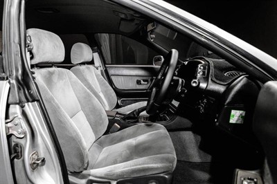 1993 Nissan Skyline - Thumbnail