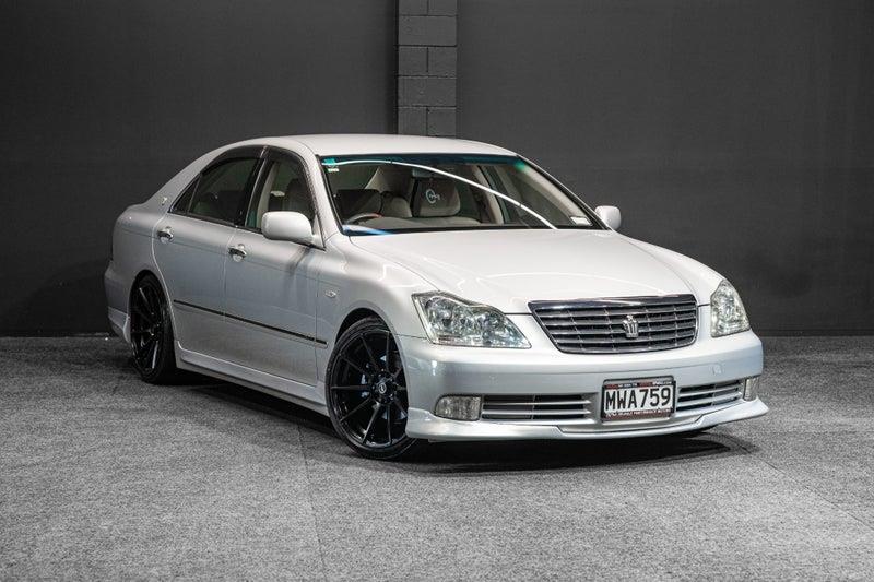 2004 Toyota Crown