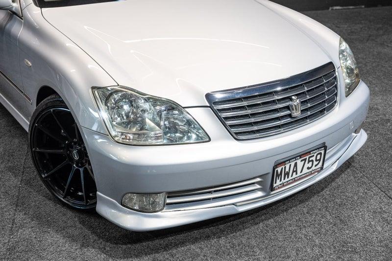 2004 Toyota Crown