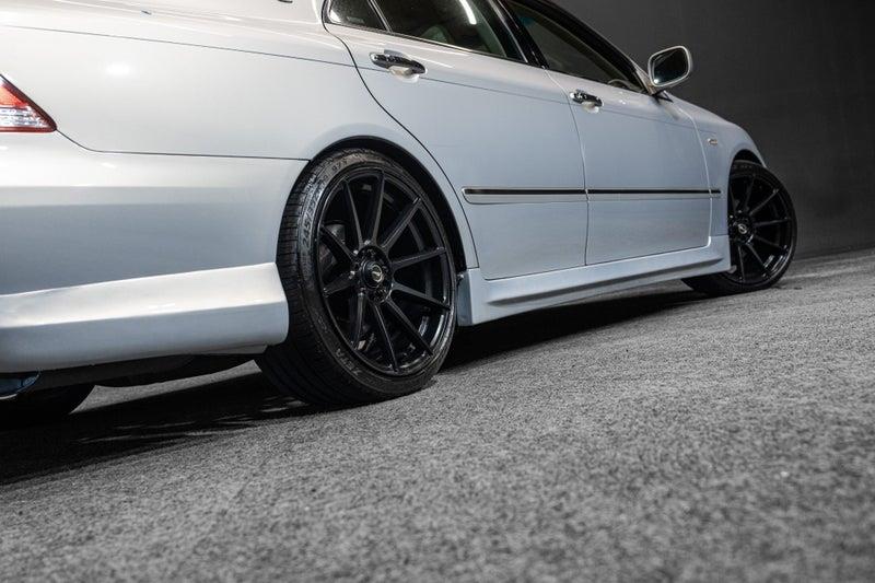 2004 Toyota Crown