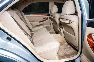 2004 Toyota Crown - Thumbnail