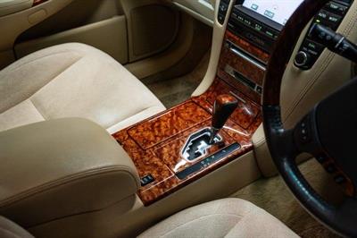 2004 Toyota Crown - Thumbnail