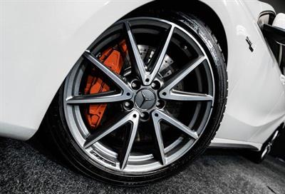 2017 Mercedes-Benz A 45 - Thumbnail