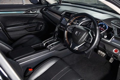 2018 Honda Civic - Thumbnail