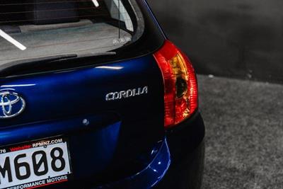 2005 Toyota Corolla - Thumbnail