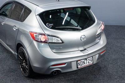 2010 Mazda Axela - Thumbnail