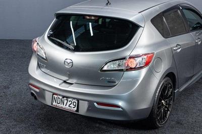 2010 Mazda Axela - Thumbnail