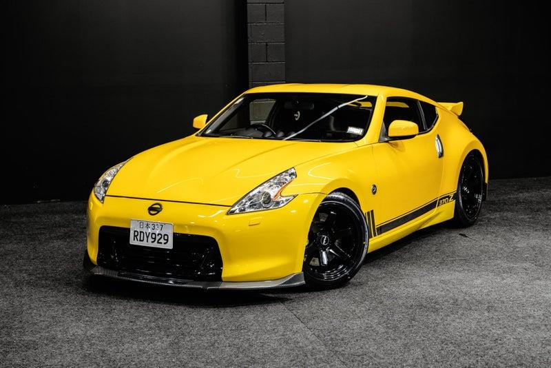 2009 Nissan Fairlady