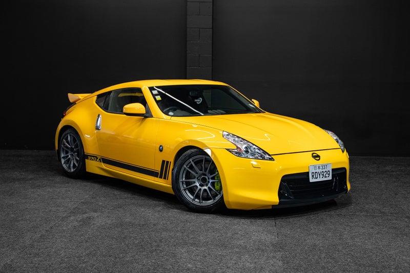 2009 Nissan Fairlady