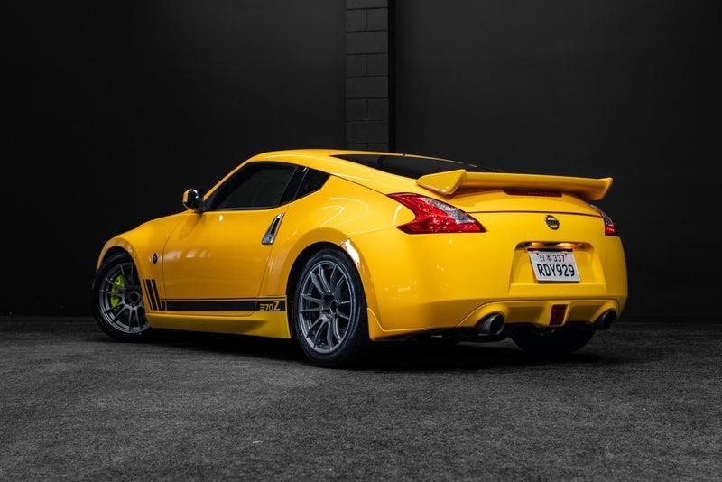 2009 Nissan Fairlady