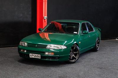 1994 Nissan Skyline - Thumbnail