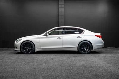 2014 Nissan Skyline - Thumbnail