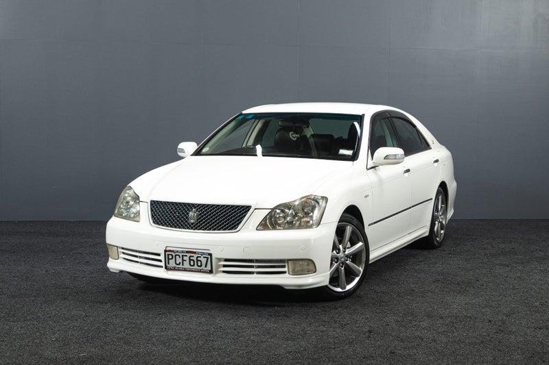 2004 Toyota Crown