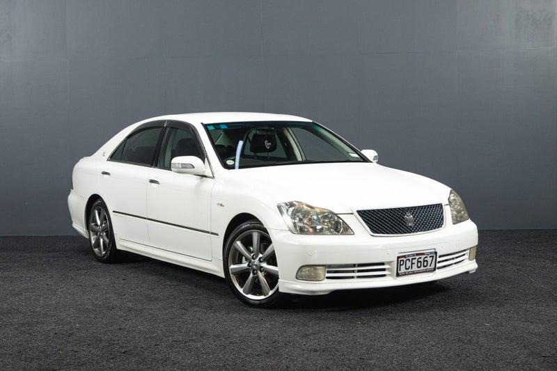2004 Toyota Crown