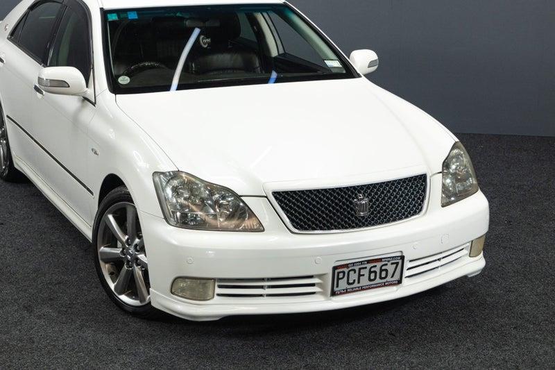2004 Toyota Crown