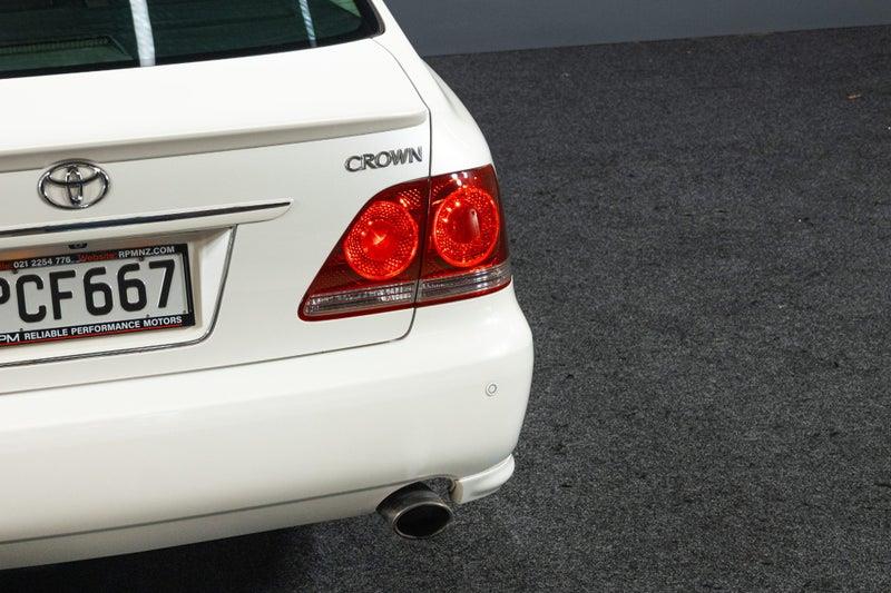 2004 Toyota Crown