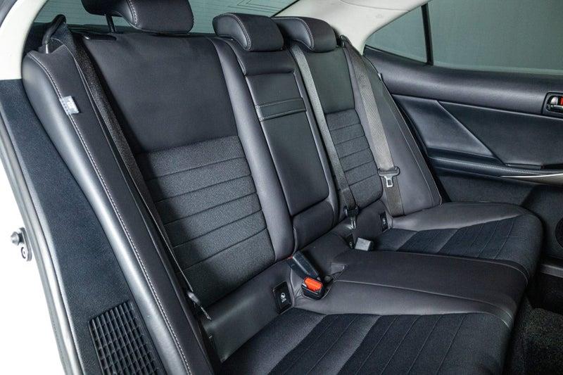 2015 Lexus IS 300h