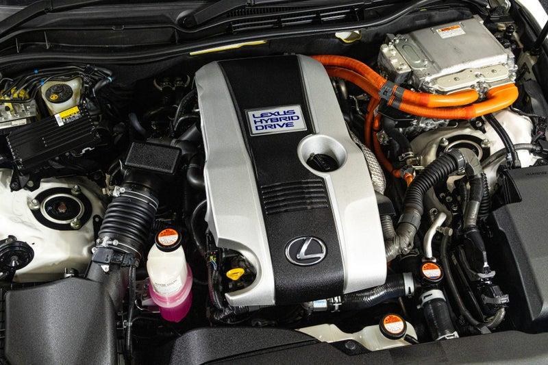 2015 Lexus IS 300h