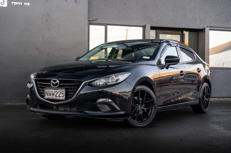 2014 Mazda Axela