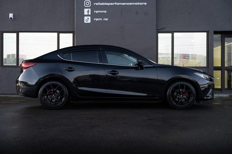 2014 Mazda Axela