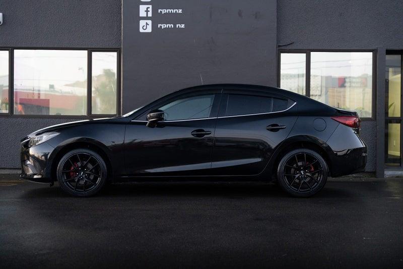 2014 Mazda Axela