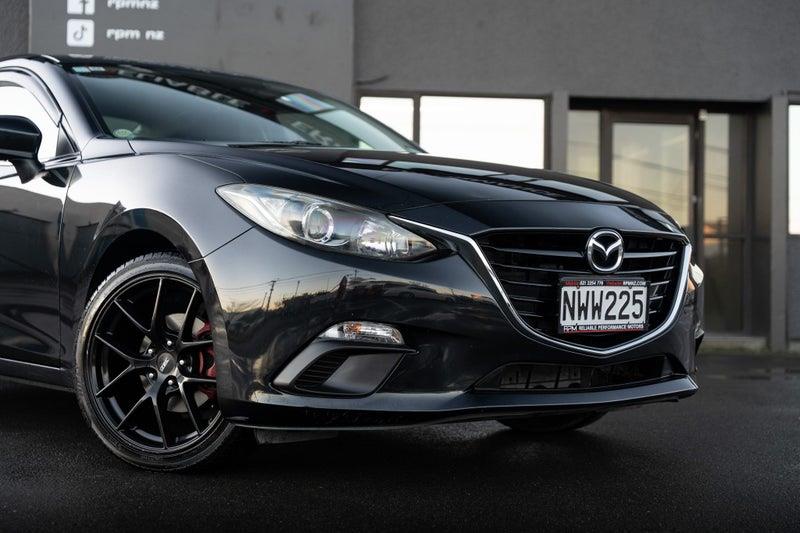 2014 Mazda Axela