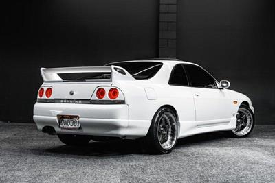 1997 Nissan Skyline - Thumbnail
